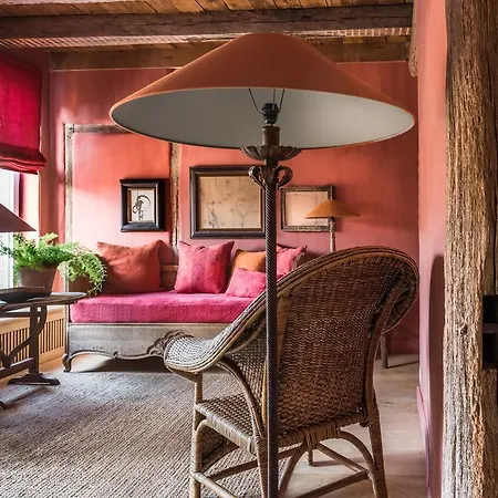 Appartement Odevaere - Charming & Luxurious With Terrace