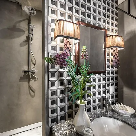 Odevaere - Charming & Luxurious With Terrace * Bruges